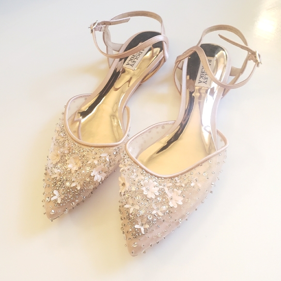 SOLD! Badgley Mischka Nude Carissa Flats 9 $198 - Picture 2 of 6